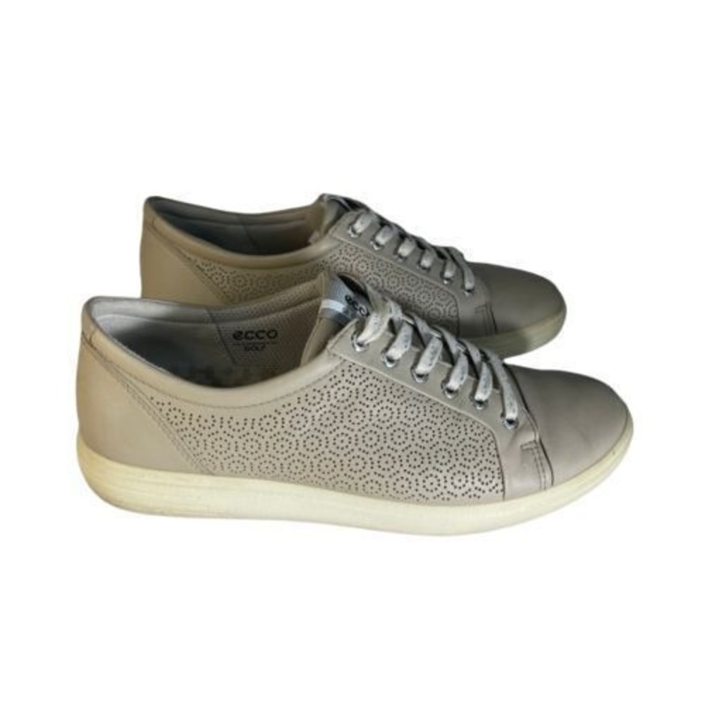 ECCO Women's Leather Perforated Lace Up Sneakers Taupe Extra Width‎ Size 7.5 US